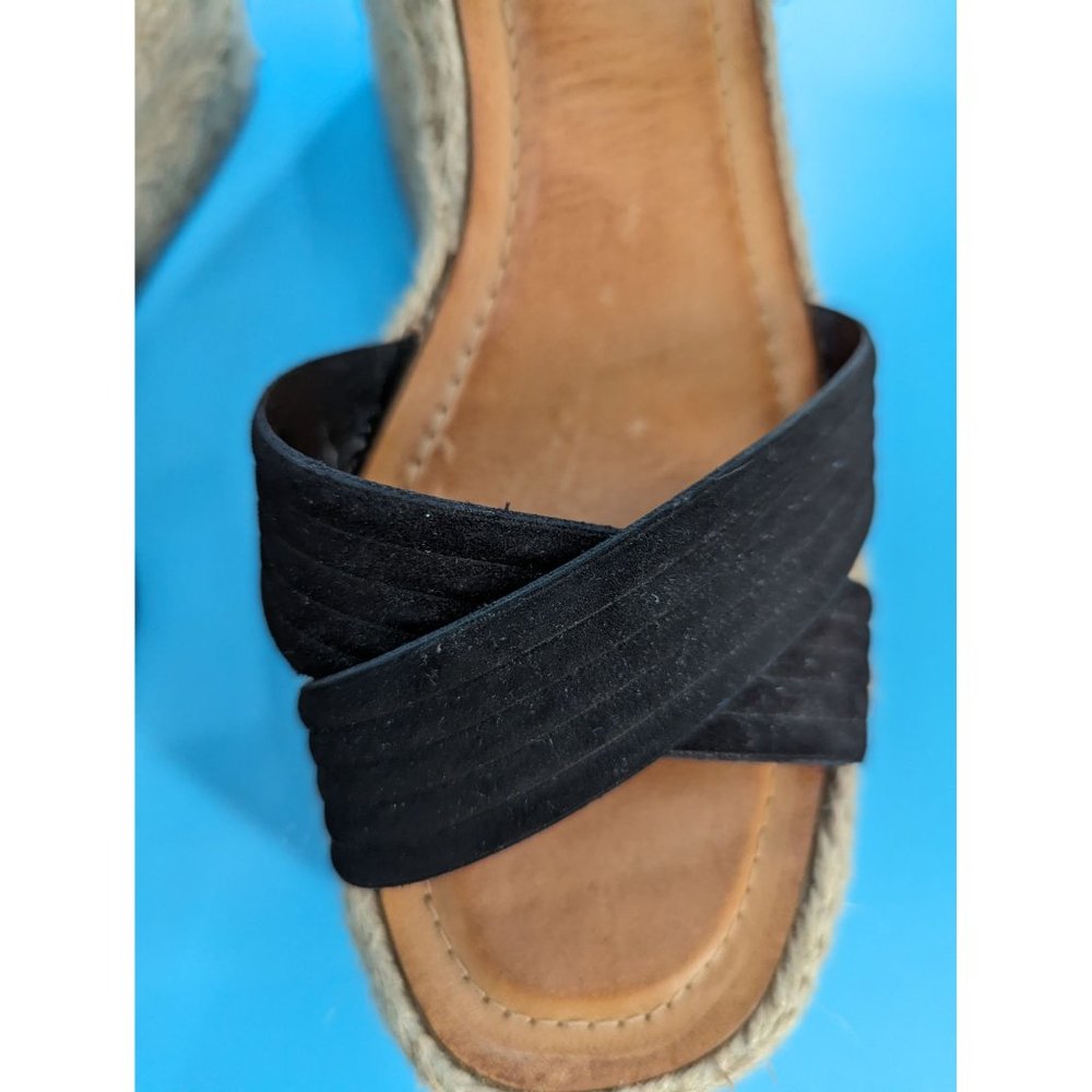 Schutz Bliese‎ Nubuck Platform sandal New without box $158 - Picture 7 of 10